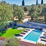 Villa Corfuville Luxury