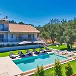 Corfuville Luxury Villa Danilia