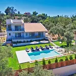 Corfuville Luxury Villa Danilia