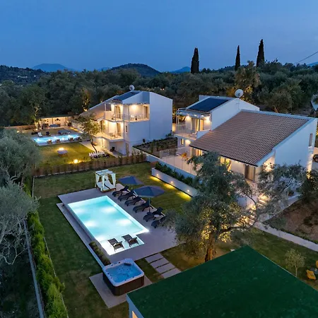 Villa Corfuville Luxury *